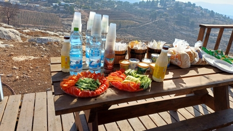 טיול שישי שבת לך לך(1).jpg