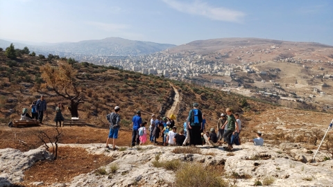 טיול שישי שבת לךלך גלעד שני מדריך.jpg