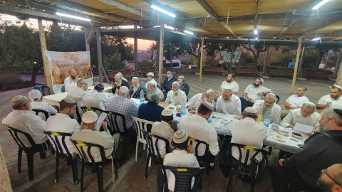 שיעורי בוקר סוכות תשפה.jpg(9).jpg